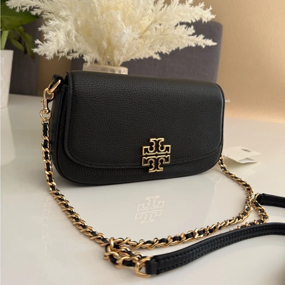 NWT Tory Burch Britten Convertible Leather Crossbody black 138772 ($525)